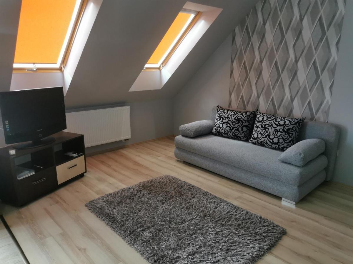 Szabo Apartman Sárvár Exteriér fotografie