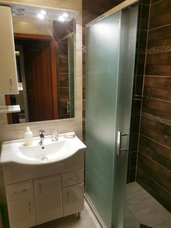 Szabo Apartman Sárvár Exteriér fotografie