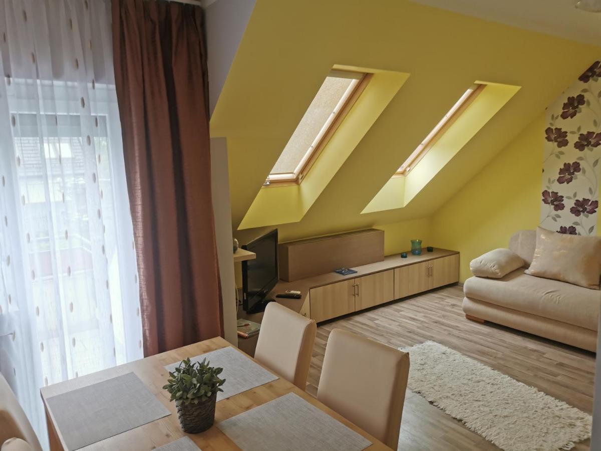Szabo Apartman Sárvár Exteriér fotografie